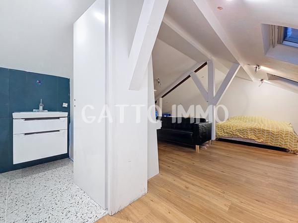 Saint-Julien-lès-Metz (57070) SOUS OFFRE // Maison rénovée 140m2 // 4 chambres // Jardin // Terrasse // sous-sol // DPE C