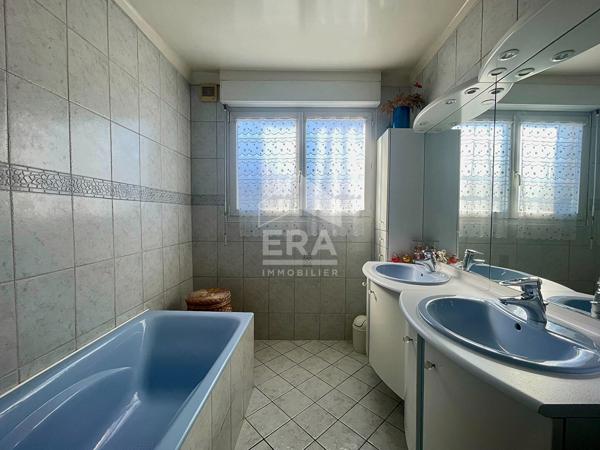 Sèvres Les Bruyères - Maison indépendante avec jardin et séjour de près de 40 m²