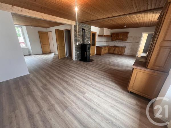 Appartement F5 à vendre  5 pièces - 127,71 m2 LA CLUSE ET MIJOUX - 25