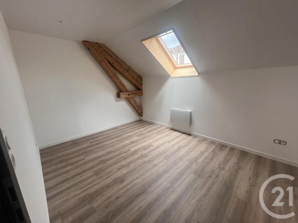 Appartement F5 à vendre  5 pièces - 127,71 m2 LA CLUSE ET MIJOUX - 25