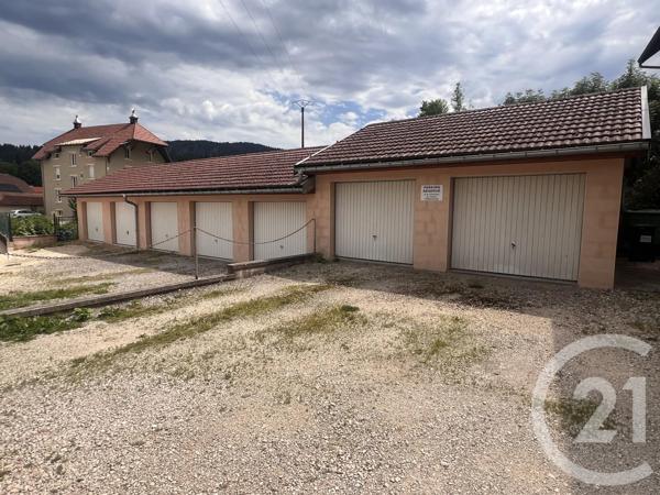 Appartement F5 à vendre  5 pièces - 127,71 m2 LA CLUSE ET MIJOUX - 25