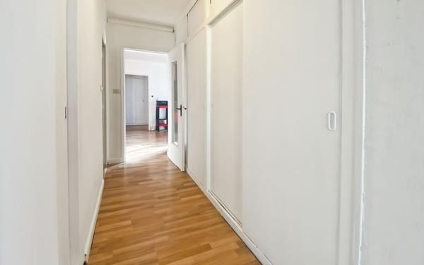 Appartement à vendre    4 pièces • 72 m2 Montargis