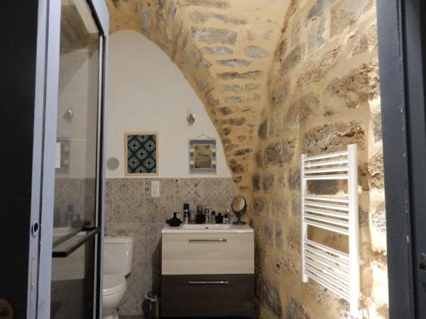 Immeuble clé en main au centre d'Anduze