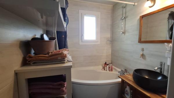 Maison à vendre |  Cognac-la-Forêt |  5 pièces | 92 m²