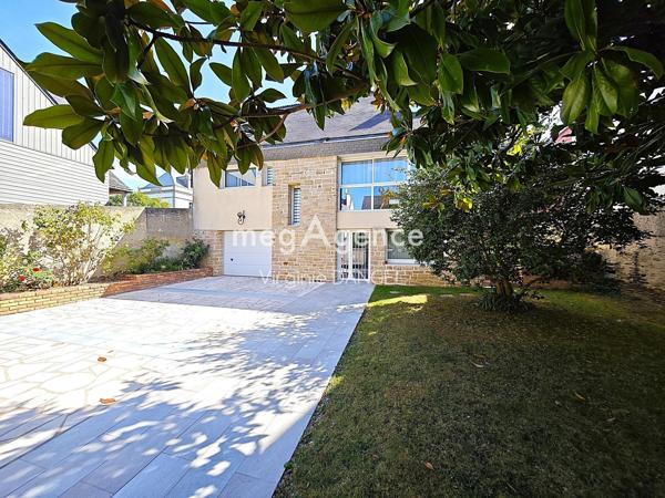 Maison à PLOERMEL, 56800 - 7 pièces 157m²