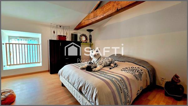 Propriété rénovée avec studio et maison à rénover