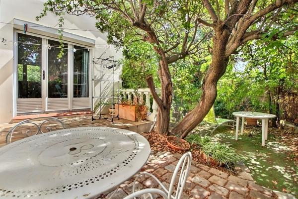 Carqueiranne, beaucoup de charme pour cette maison proche centre et port !