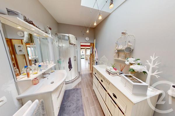 Maison à vendre  6 pièces - 120,22 m2 ST QUENTIN - 02