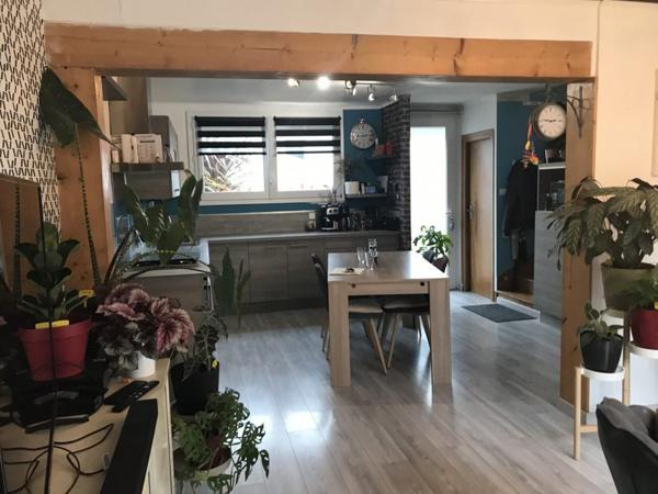 Maison à vendre |  Châteaulin |  5 pièces | 94 m²