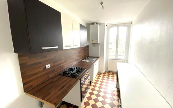 Appartement à vendre    3 pièces • 64 m2 Reims
