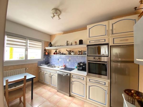 Maison familiale quartier Saint-Eloi, proche centre-ville