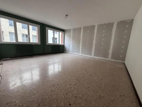 Appartement à louer à Hauterives (26390)