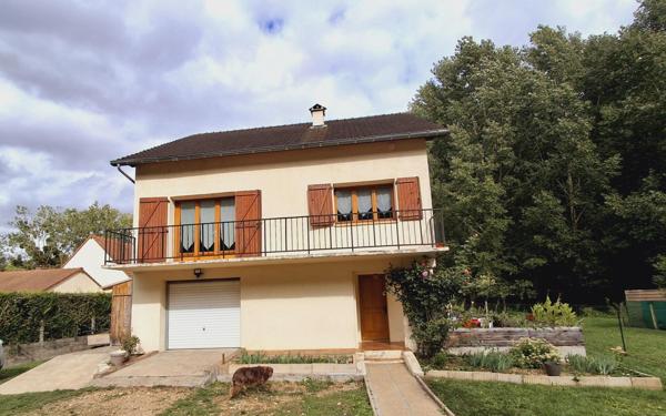 Maison à vendre    5 pièces • 150 m2 Ferrières-en-Gâtinais