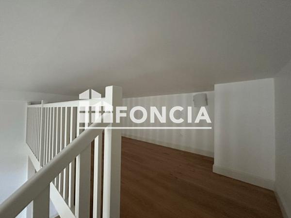 Location Studio 34.79 m² - 44 - 46 RUE DE BRETAGNE Laval 53000