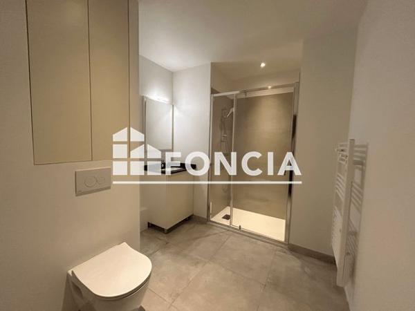 Location Studio 34.79 m² - 44 - 46 RUE DE BRETAGNE Laval 53000