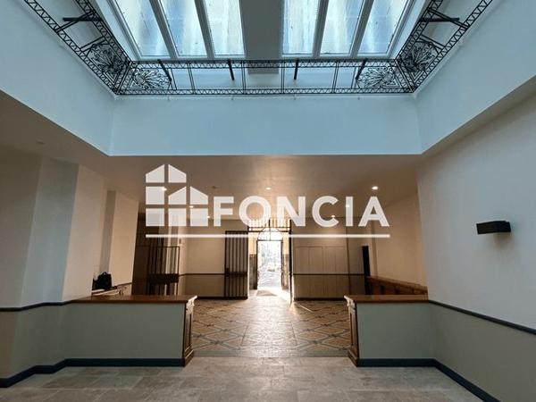 Location Studio 34.79 m² - 44 - 46 RUE DE BRETAGNE Laval 53000