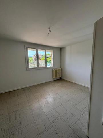Appartement à louer à Privas (07000)