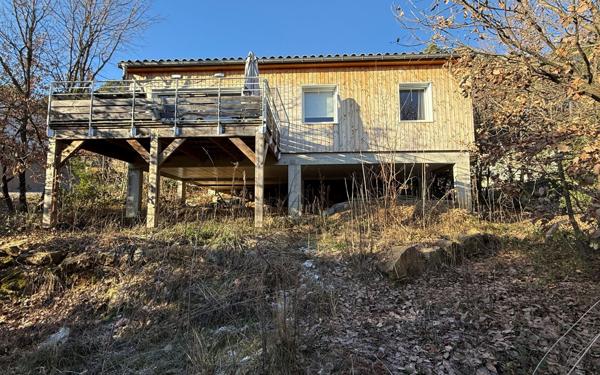 Maison à vendre    3 pièces •  Joyeuse