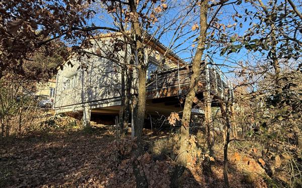 Maison à vendre    3 pièces •  Joyeuse