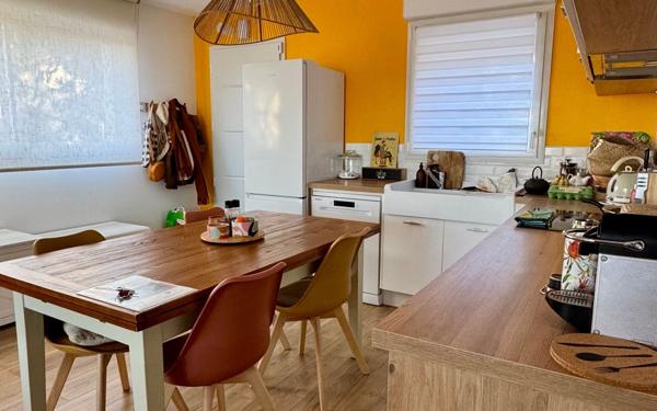 Maison à vendre    3 pièces •  Joyeuse