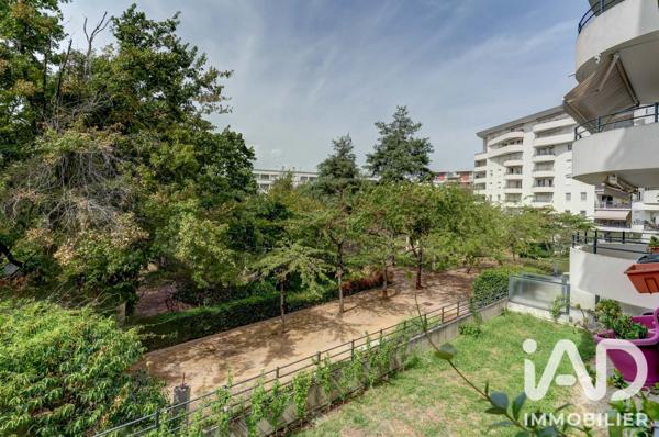 Appartement à vendre 4 pièces 106 m² Lyon 8