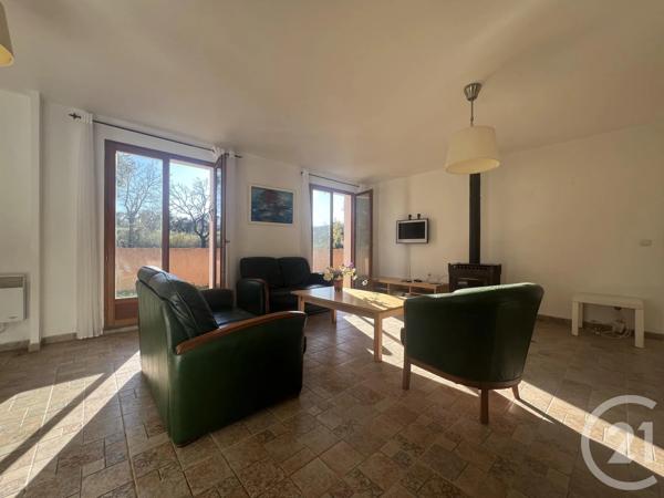 Maison à vendre  4 pièces - 130 m 2   COGOLIN  - 83