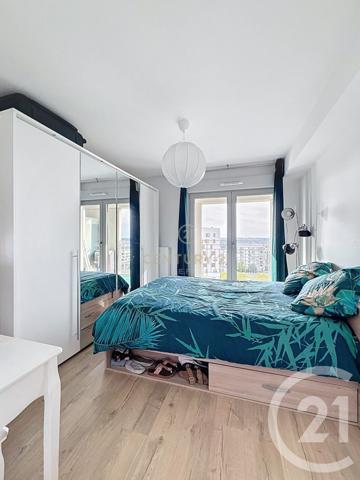 Appartement F2 Bis à vendre  2 pièces - 49 m2 NOISY LE GRAND - 93