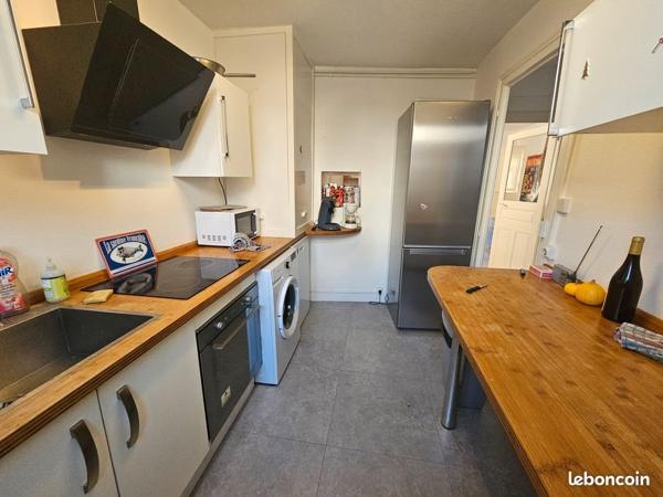 Studio avec terrasse et parking — rue de la Gibauderie