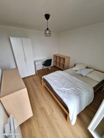 Studio avec terrasse et parking — rue de la Gibauderie