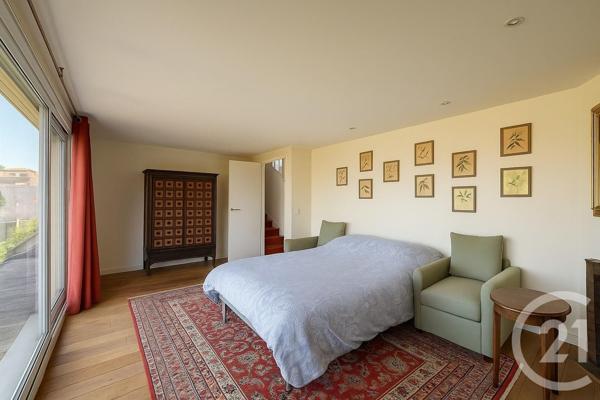 Maison à vendre  5 pièces - 142 m2 SURESNES - 92