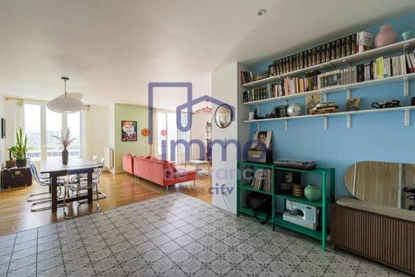 Appartement 4 pièces                                        - 38000 Grenoble Réf : 21658-IMMODEFRANCE69