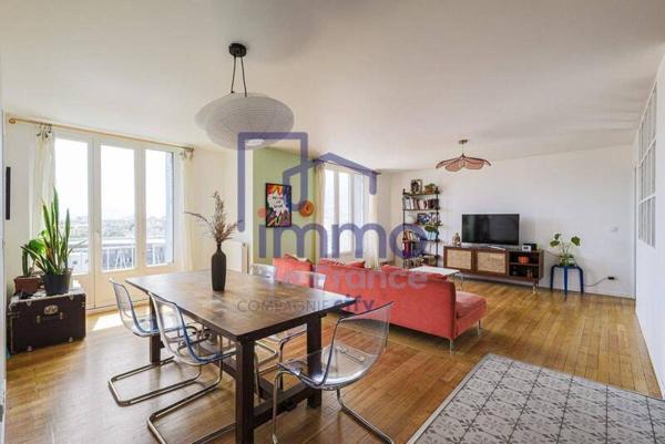 Appartement 4 pièces                                        - 38000 Grenoble Réf : 21658-IMMODEFRANCE69