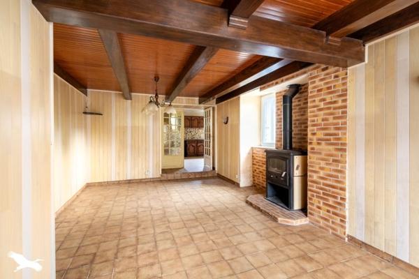 Maison à vendre 183 140 € Saint-Sauveur 6 p 126 m² DPE D
