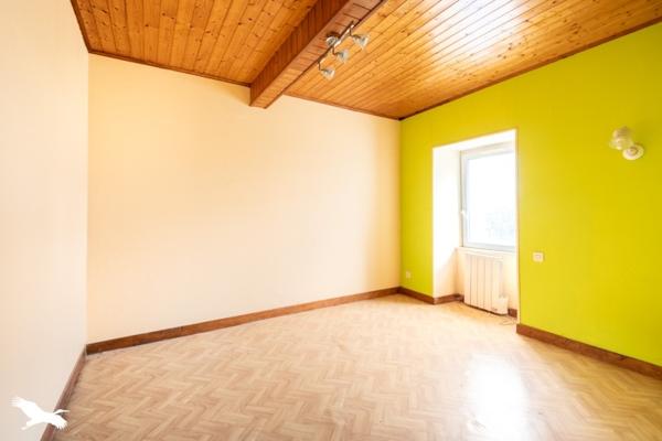 Maison à vendre 183 140 € Saint-Sauveur 6 p 126 m² DPE D