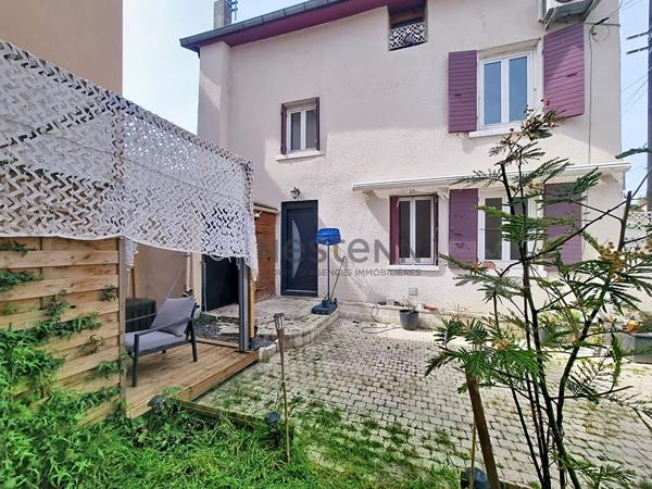 A Chavanoz, maison de charme 90 m² avec jardin et terrasse ? Chavanoz Belmont