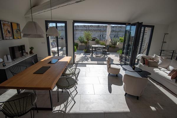 Appartement 4 pièces meublé - Vue sur les Arènes