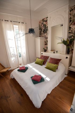 Appartement 4 pièces meublé - Vue sur les Arènes