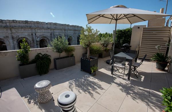 Appartement 4 pièces meublé - Vue sur les Arènes