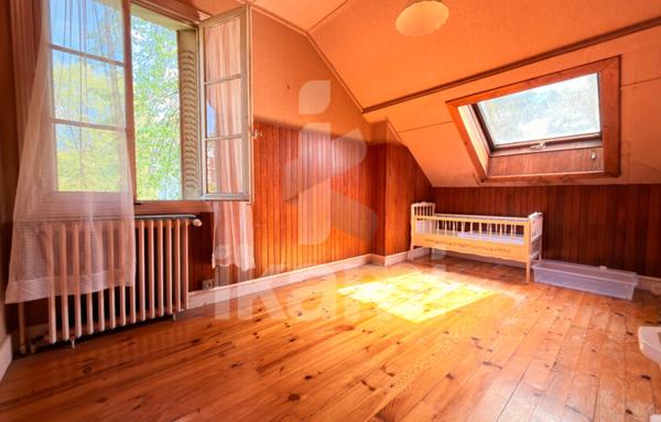 Maison de 211 m²
