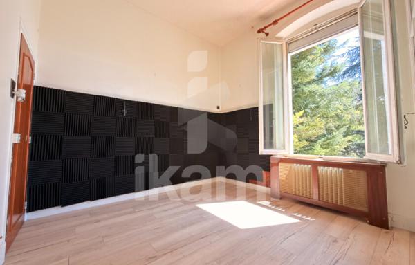 Maison de 211 m²