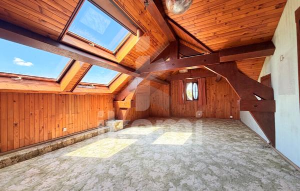 Maison de 211 m²