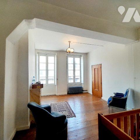 Maison de ville de charme et de caractère