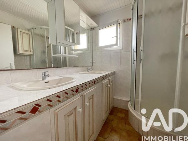 Appartement à vendre 3 pièces 72 m² Le Pradet