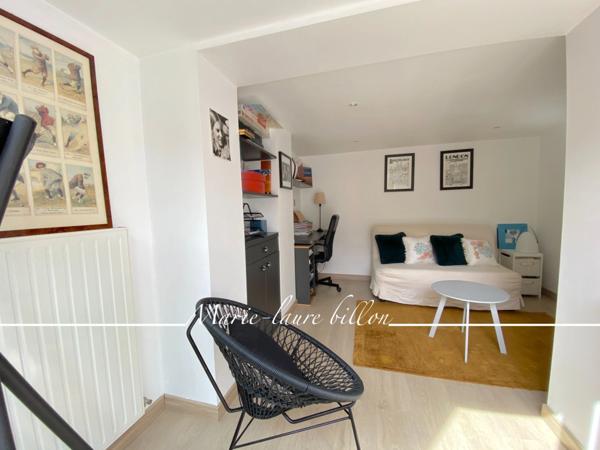 Maison de type 6 à vendre sur SAINT GILLES CROIX DE VIE (85), Maison de ville avec terrasse et garage