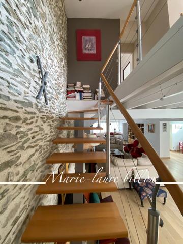 Maison de type 6 à vendre sur SAINT GILLES CROIX DE VIE (85), Maison de ville avec terrasse et garage