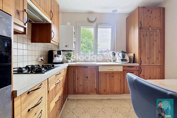 Maison à vendre 4 pièces de 80 m² à Jouy-le-Moutier