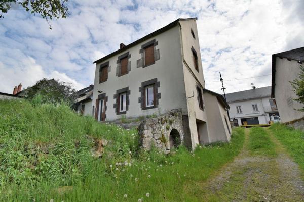 Maison à vendre à Eygurande en Corrèze (19340), ref : UM 1273