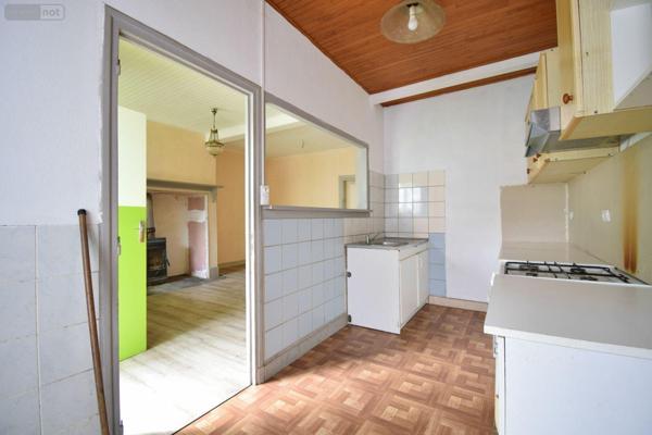 Maison à vendre à Eygurande en Corrèze (19340), ref : UM 1273