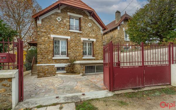 Maison à vendre    3 pièces •  Saint-Michel-sur-Orge