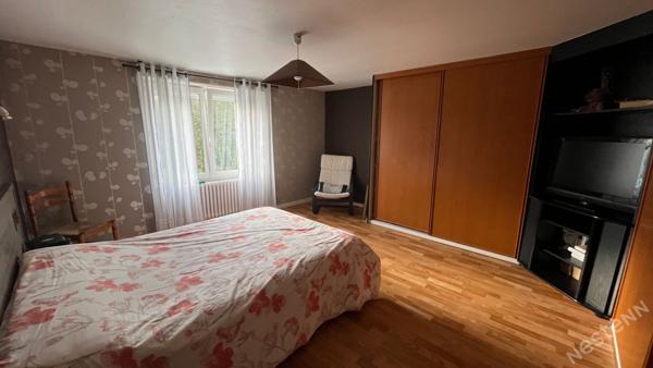 Ensemble immobilier BAUD 9 pièce(s) 160 m2